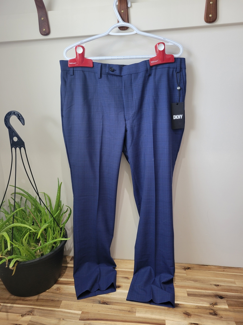 DKNY Men's Blue Plaid Dress Pants
